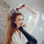 Como escovar o cabelo: confira as dicas para ter o liso perfeito!