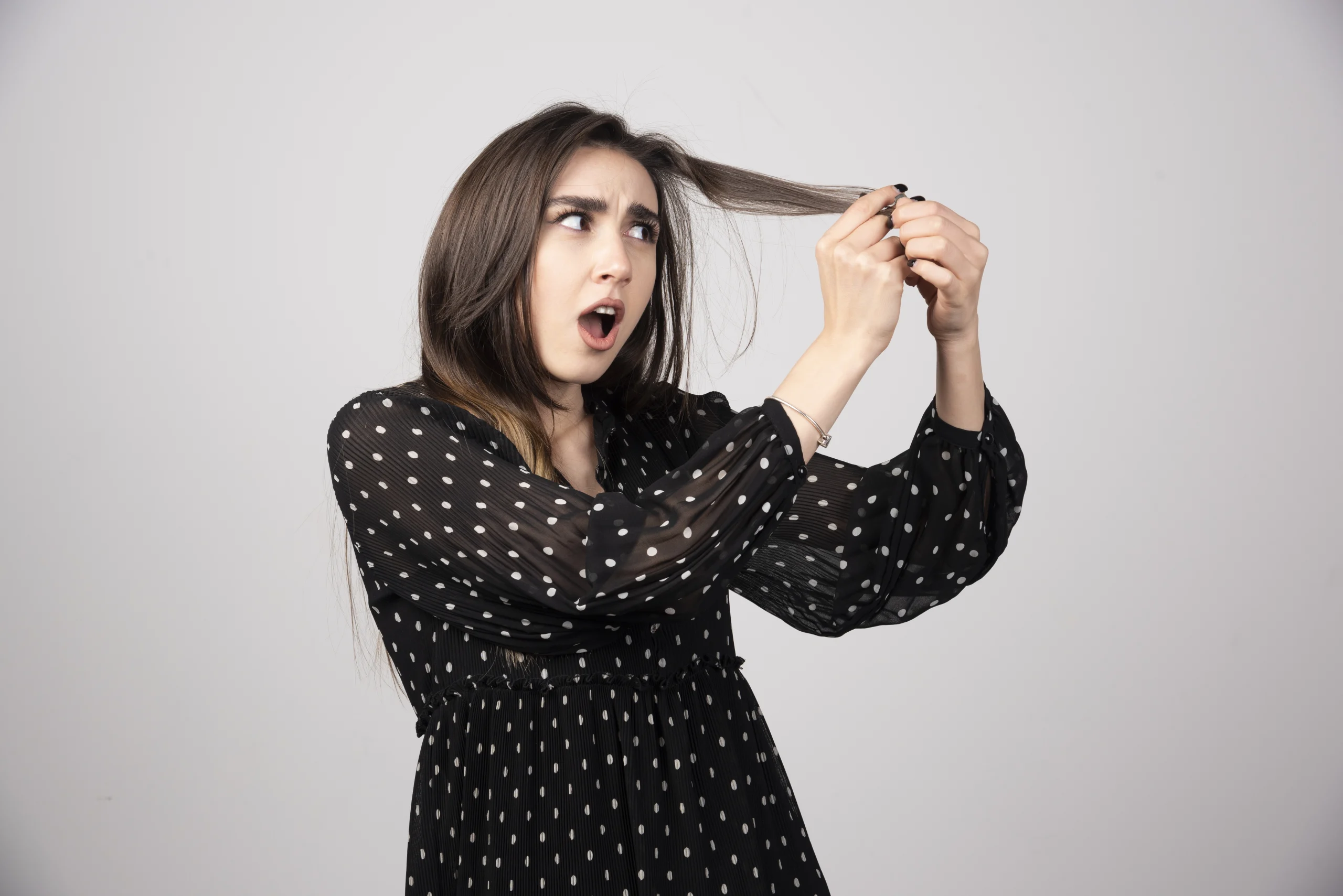 Cabelo quebrado? Conheça 5 hábitos que podem ser os vilões!